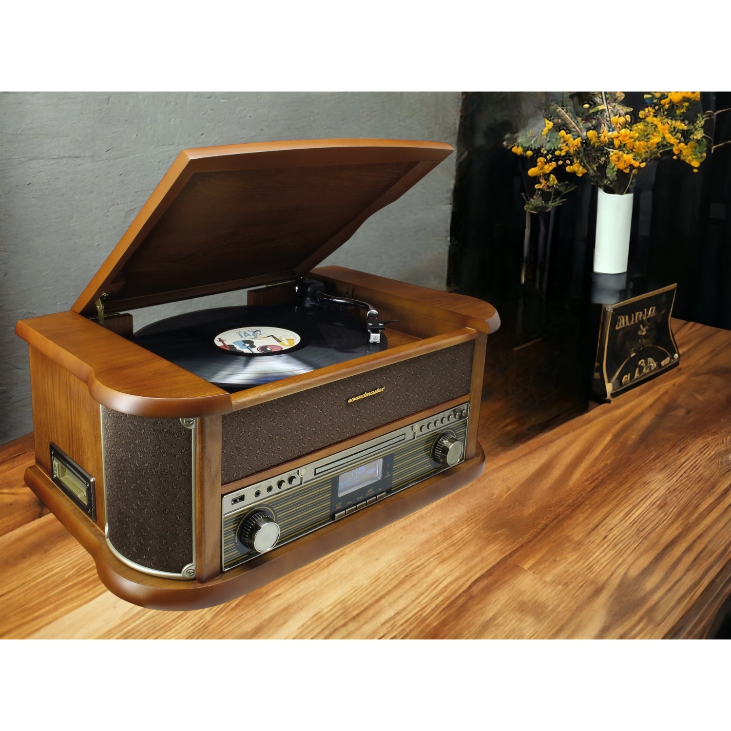 Soundmaster NR566BR 7-in-1 Nostalgie Stereoanlage mit Plattenspieler Audio Technica Magnettonabnehmer | Digitalradio DAB+ | CD-MP3 | USB | Kassette | Bluetooth | Digitalisierungs-Funktion | Equalizer