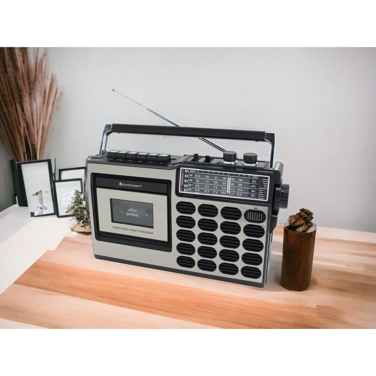 Soundmaster RR18SW Retro Radio Kassetten Rekorder mit USB/SD Aufnahme