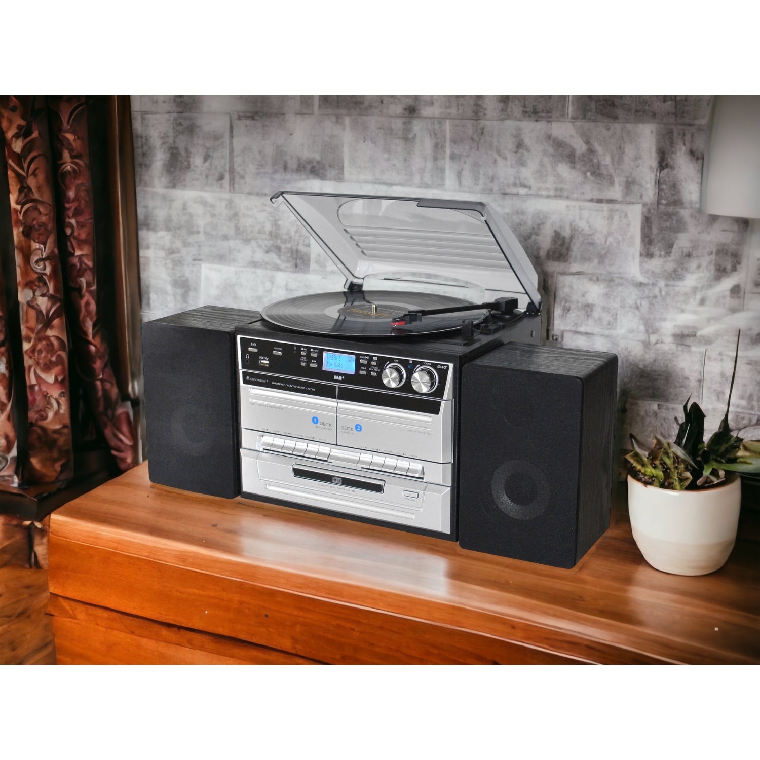 Soundmaster MCD5550SW stereo system DAB+ double cassette Bluetooth CD MP3 turntable USB encoding digitization