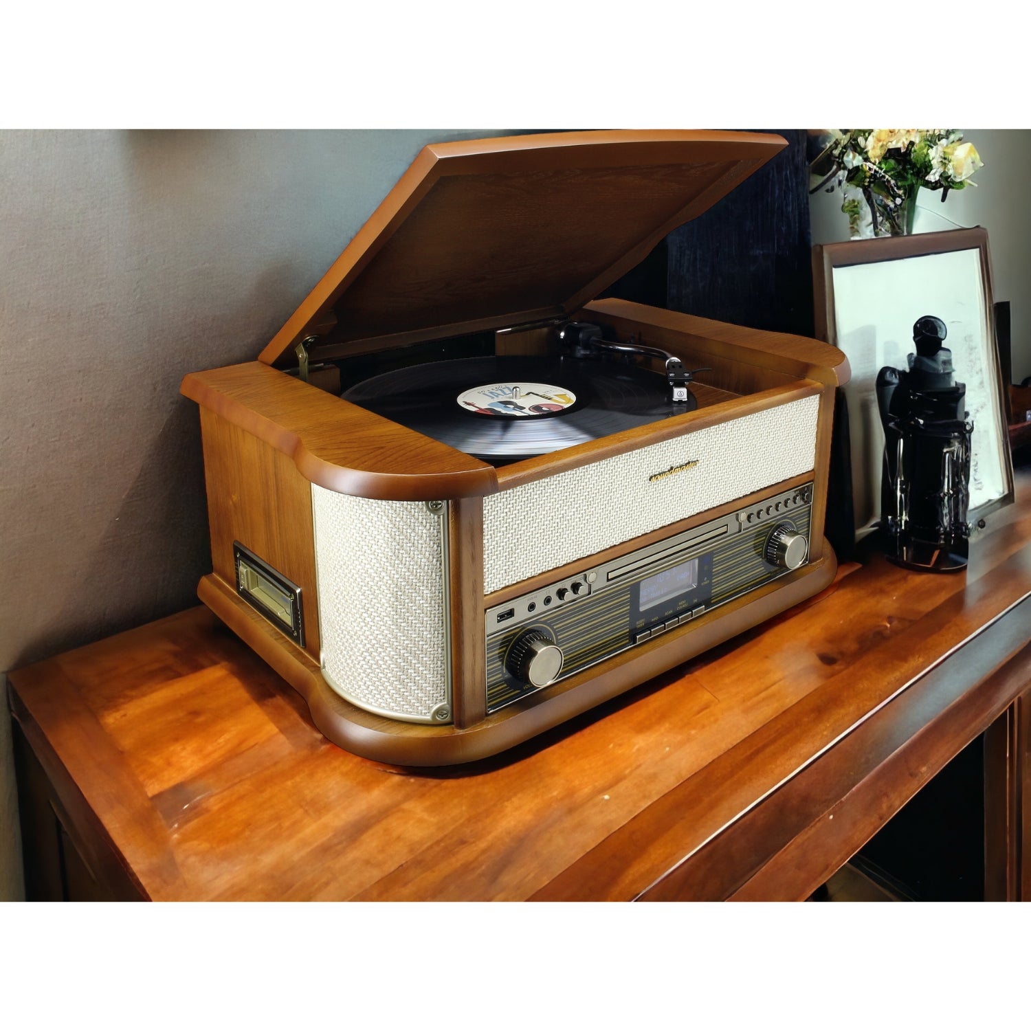 Soundmaster NR566BE 7-in-1 Nostalgie Stereoanlage mit Plattenspieler Audio Technica Magnettonabnehmer | Digitalradio DAB+ | CD-MP3 | USB | Kassette | Bluetooth | Digitalisierungs-Funktion | Equalizer