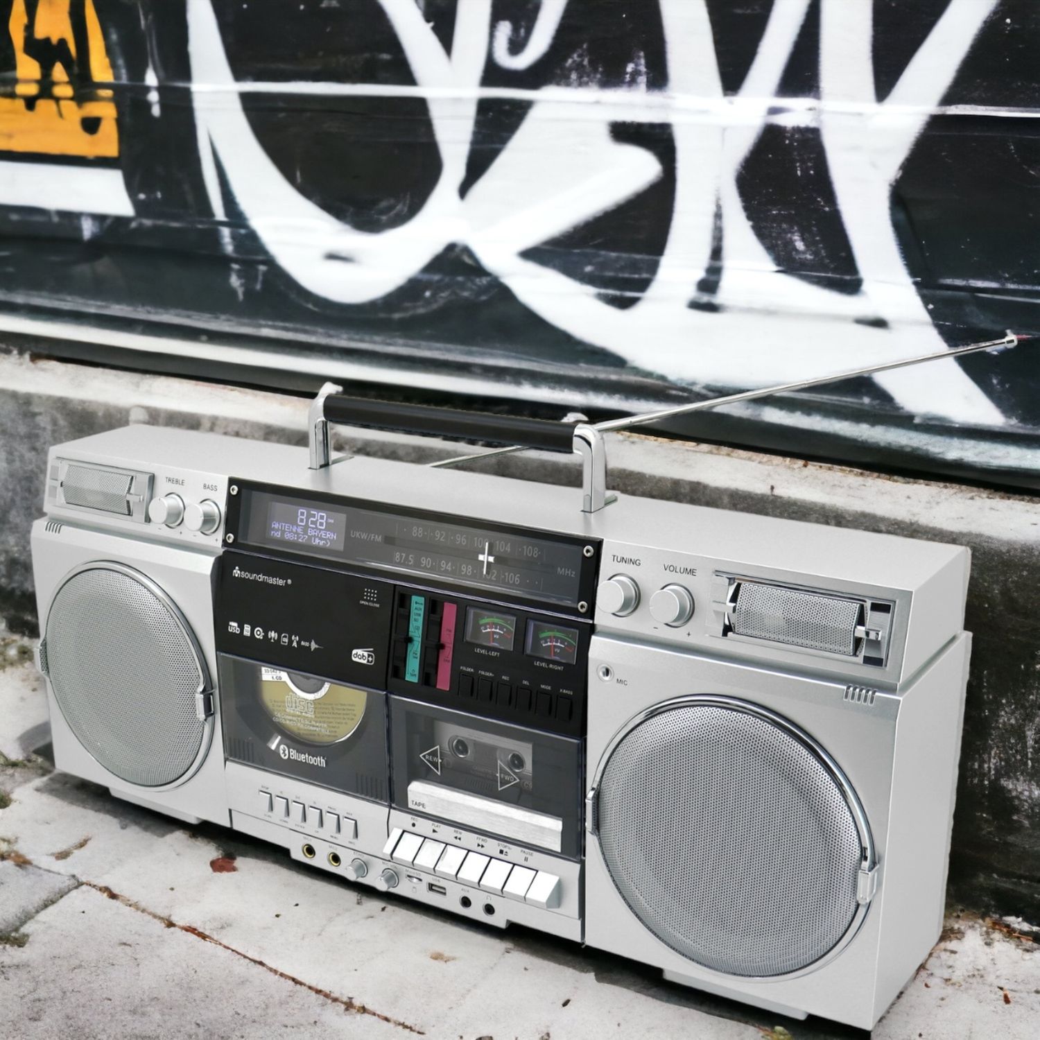 Soundmaster SCD1980SI Ghettoblaster Boombox DAB+ CD MP3 tragbarer Kassettenrekorder USB Encoding Bass-Reflex Mikrofonanschluss Karaoke